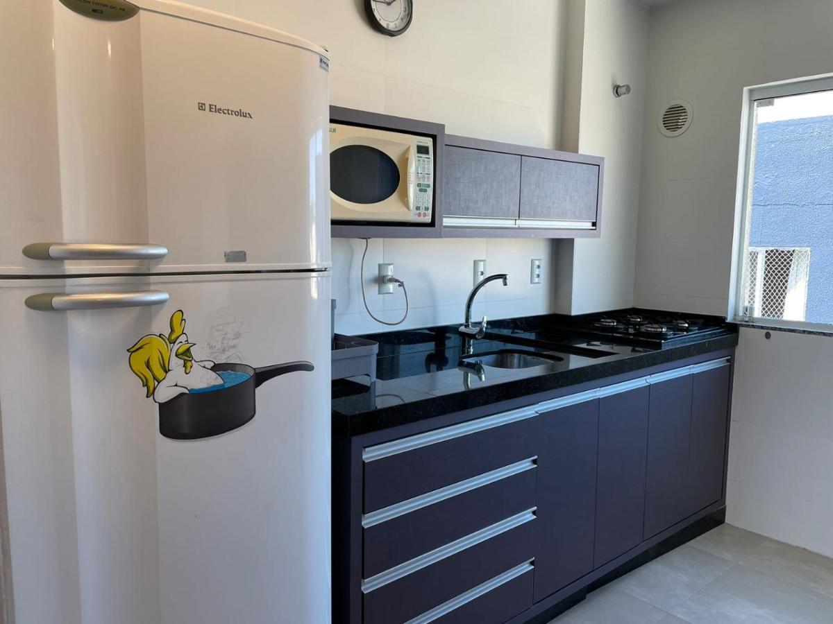 Residencial Pica Pau 301 Apartment Бомбиняс Екстериор снимка