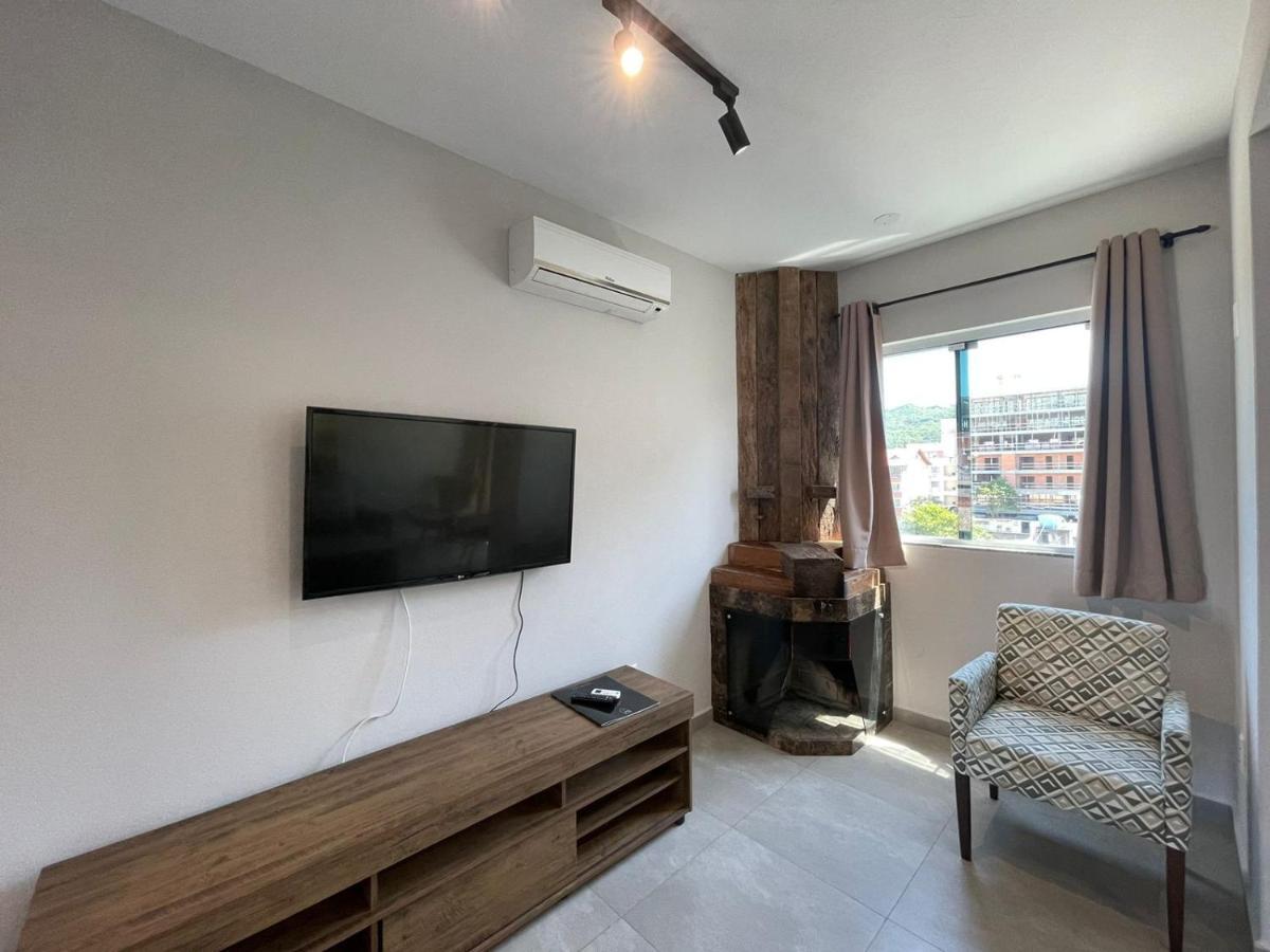 Residencial Pica Pau 301 Apartment Бомбиняс Екстериор снимка